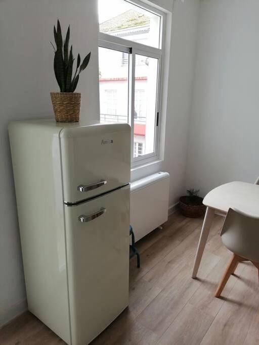 Apartamento Completamente Equipado Centro Ferrol Exterior foto
